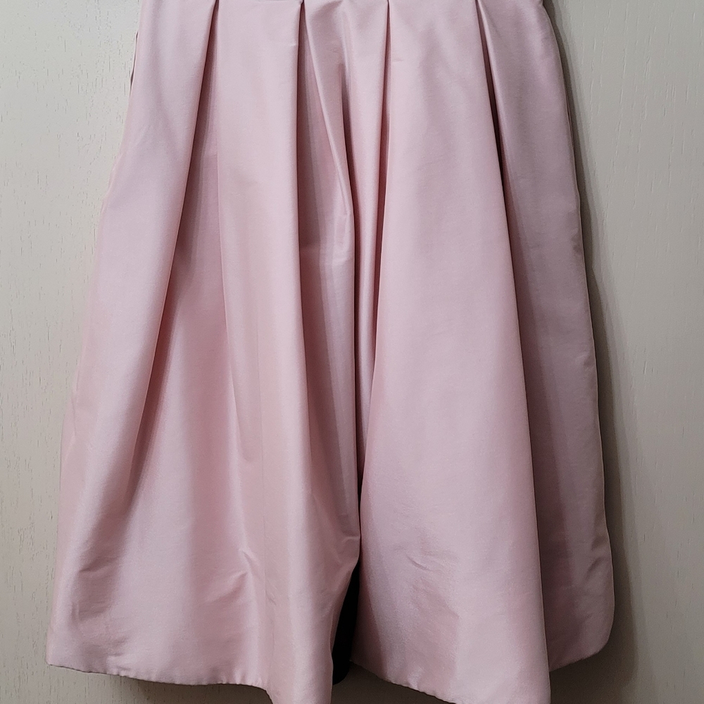 Pink full skirt from White House Black Market, size 2P